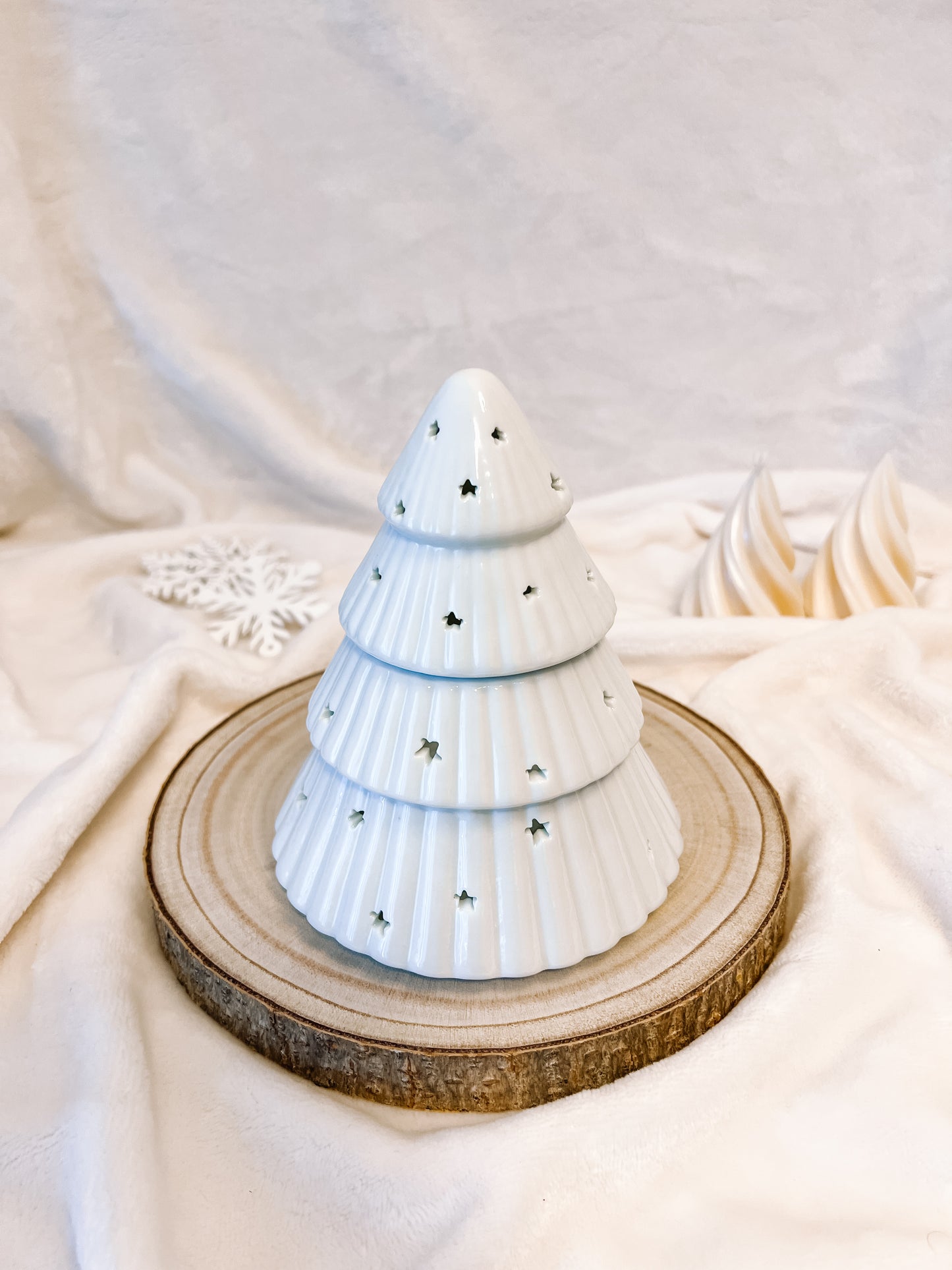 White Christmas Tree | Wax melt burner