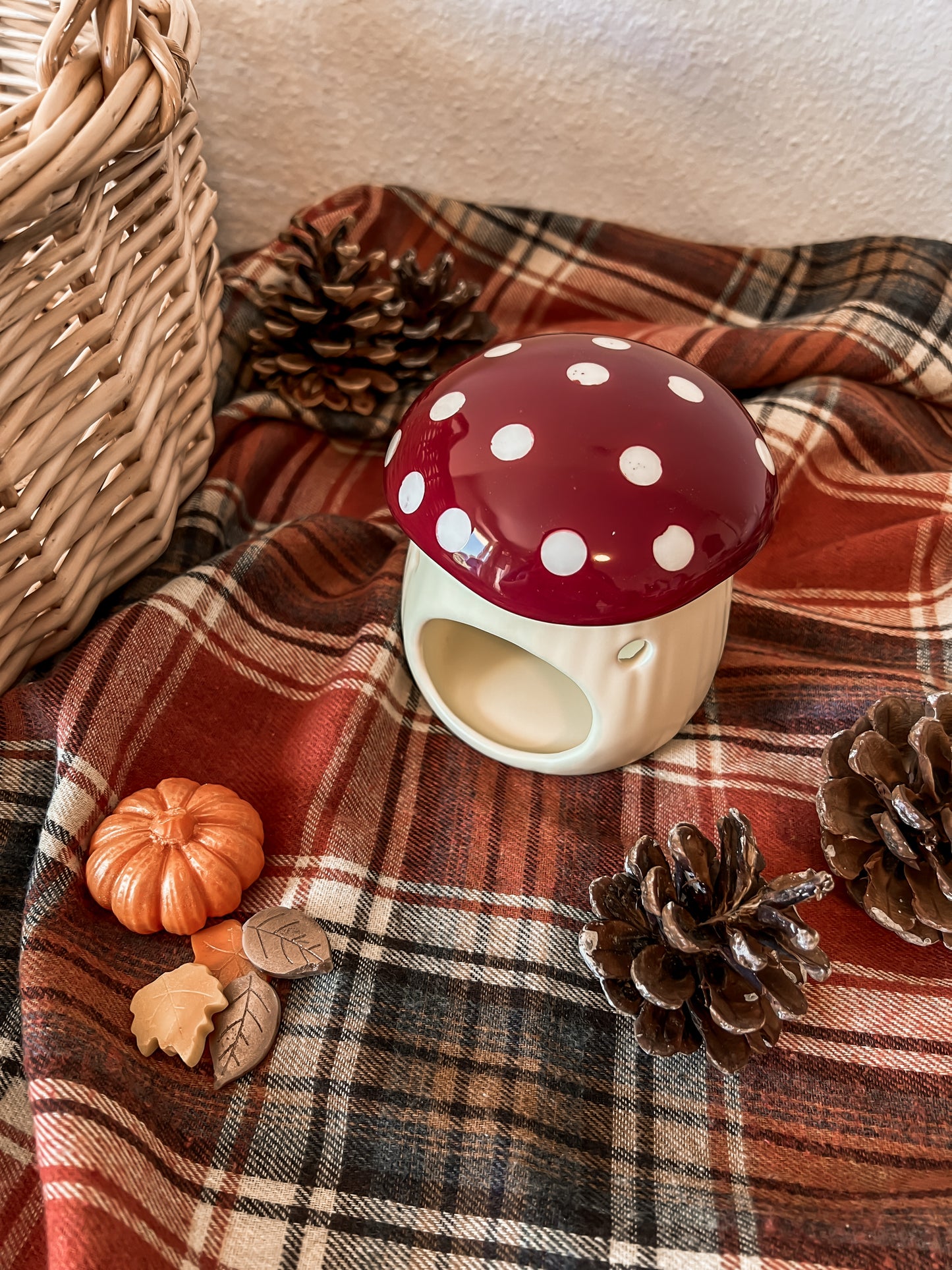 Wax melt burner ✧ Enchanted Mushroom