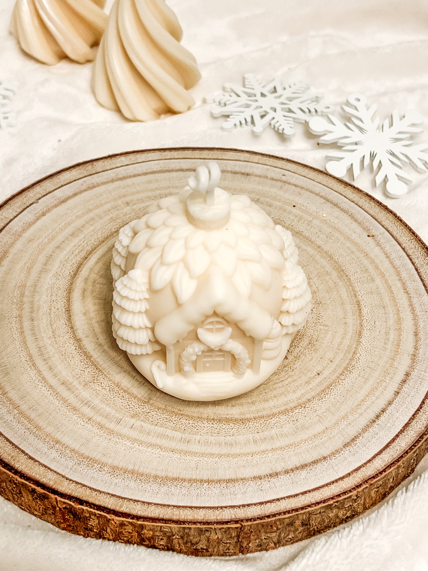 Christmas bauble | Pillar candle