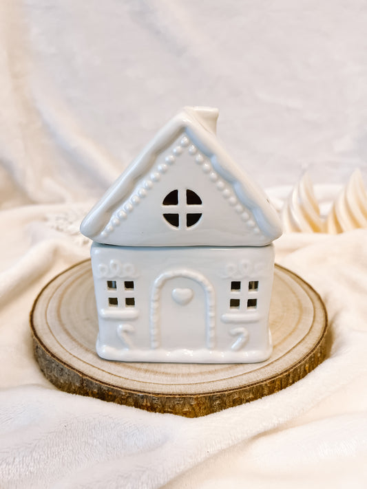 White Gingerbread House | Wax melt burner